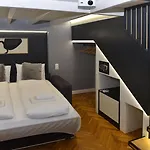 Walk Vaci 78 Hotel