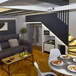 Hotel Walk Vaci 78 4*