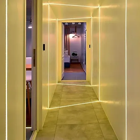 Walk Vaci 78 Hotel 4*