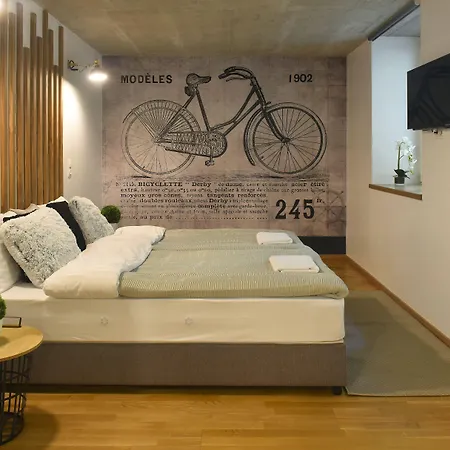 Otel Walk Vaci 78 4*