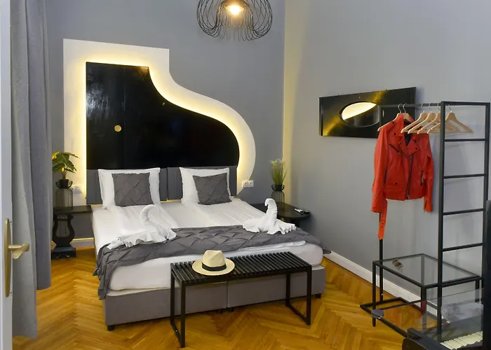 Hotel Walk Vaci 78 4*
